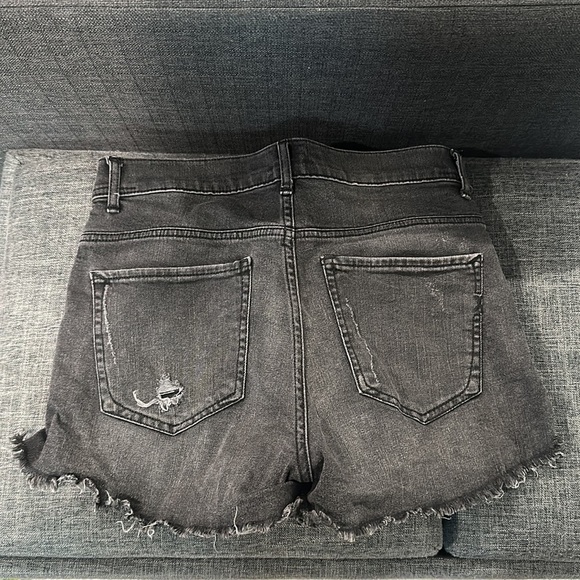 Express Black Denim Shortie High Rise Distressed Short - Picture 4 of 6
